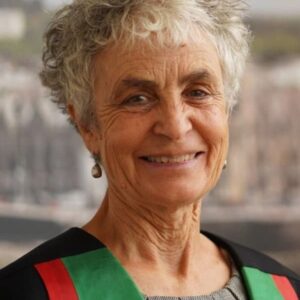 تصویر هنرمند Sue Jones-Davies