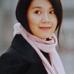 تصویر هنرمند Yan Xiaopin