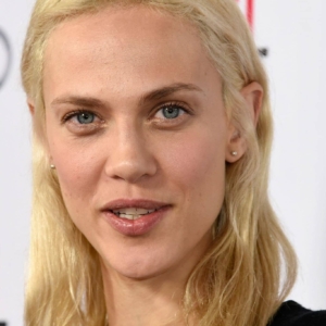 تصویر هنرمند Aymeline Valade