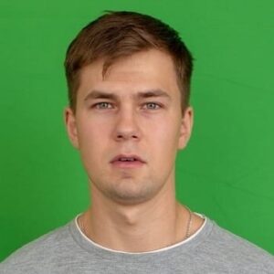 تصویر هنرمند Ilia Popov