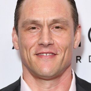 تصویر هنرمند Andrey Ivchenko