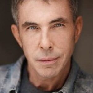 تصویر هنرمند Andrew McIlroy