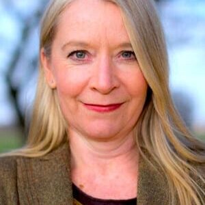 تصویر هنرمند Lucy Allen