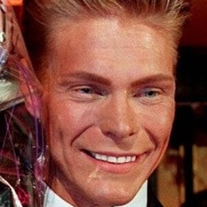 تصویر هنرمند Henry Saari