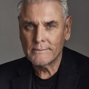 تصویر هنرمند Mitchell Mullen