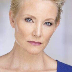 تصویر هنرمند Carrie Louise Putrello