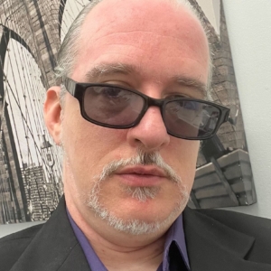 تصویر هنرمند Tzadik Penimi