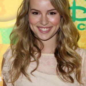 تصویر هنرمند Bridgit Mendler