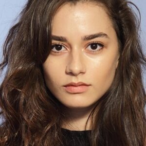 تصویر هنرمند Ece Yaşar