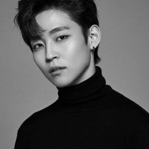 تصویر هنرمند Kim Woo-sung