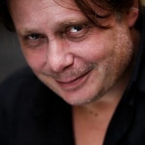 تصویر هنرمند Massimiliano Caprara