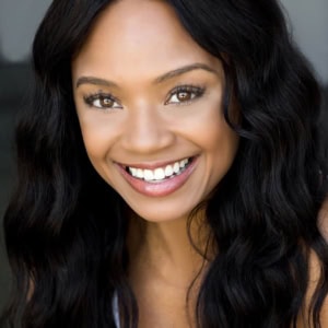 تصویر هنرمند Tyra Colar