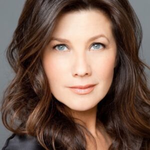 تصویر هنرمند Daphne Zuniga