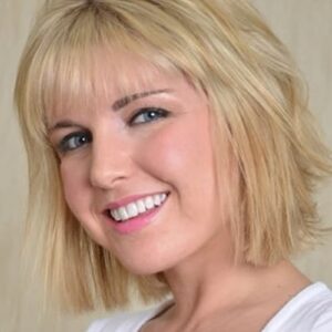 تصویر هنرمند Misha Highstead