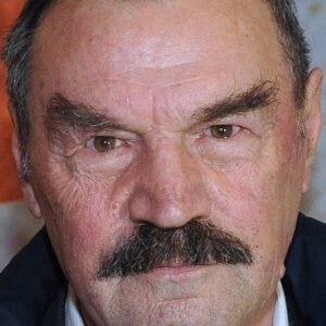 تصویر هنرمند Pyotr Zaychenko