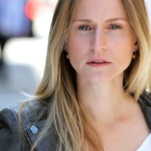 تصویر هنرمند Jenn Gotzon Chandler