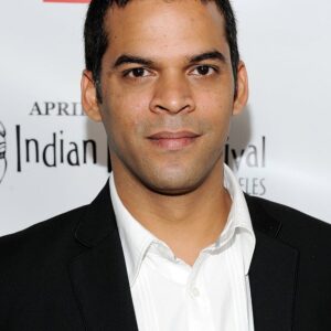 تصویر هنرمند Vikramaditya Motwane