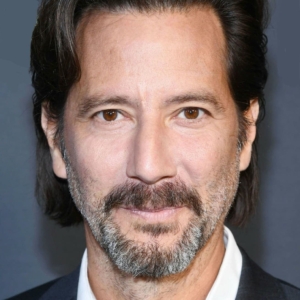 تصویر هنرمند Henry Ian Cusick