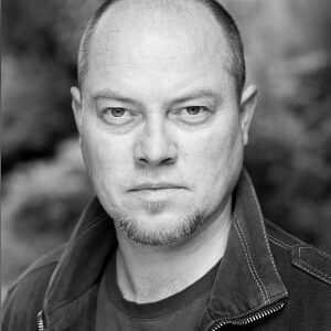 تصویر هنرمند Chris Corrigan