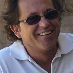 تصویر هنرمند José Luis Escolar