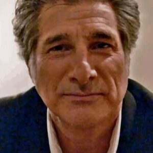 تصویر هنرمند Joey Aresco