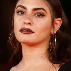 تصویر هنرمند Yumna Marwan