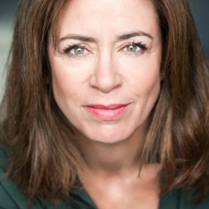 تصویر هنرمند Shelagh McLeod