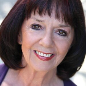 تصویر هنرمند Lesley Mackie