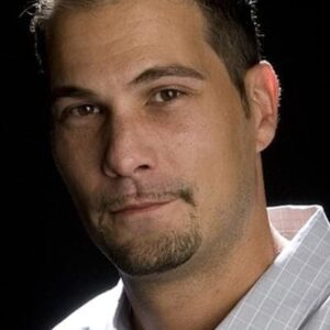 تصویر هنرمند Christopher Serrone