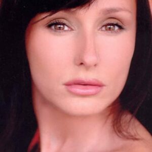 تصویر هنرمند Clair Tebbut