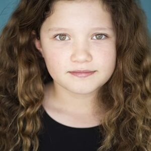 تصویر هنرمند Julia Savage