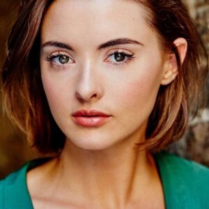 تصویر هنرمند Celia Massingham