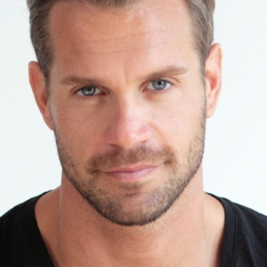 تصویر هنرمند Stephen Huszar