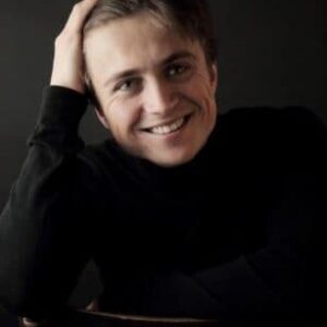 تصویر هنرمند Mikołaj Kubacki