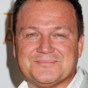 تصویر هنرمند Chad Oakes