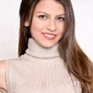 تصویر هنرمند Desislava Stefanova