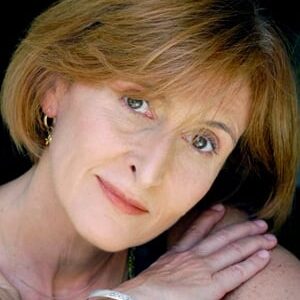 تصویر هنرمند Elena Cantarone