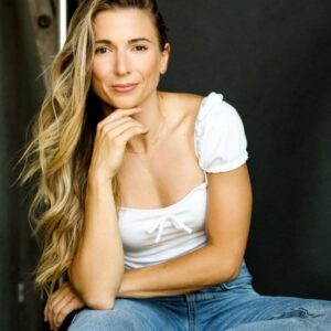 تصویر هنرمند Louise Hradsky