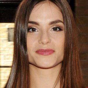 تصویر هنرمند Charlotte Riley