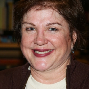 تصویر هنرمند Julia Sweeney