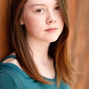 تصویر هنرمند Maddie Compton