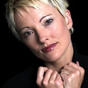 تصویر هنرمند Nikki Flux