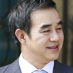 تصویر هنرمند Kim Kyu-chul