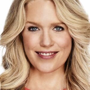 تصویر هنرمند Jessica St. Clair