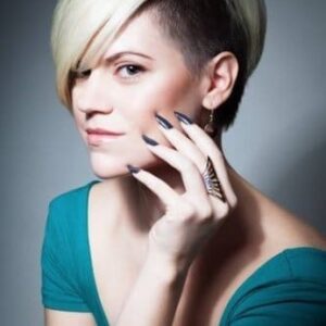 تصویر هنرمند Kelly Rae LeGault