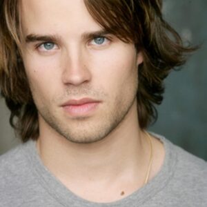 تصویر هنرمند Carson Aune