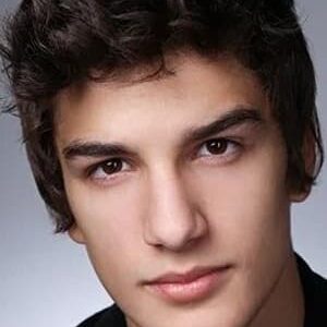 تصویر هنرمند Deni Yarovskiy