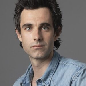 تصویر هنرمند Mark Leonard Winter