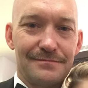 تصویر هنرمند Greg Crooks