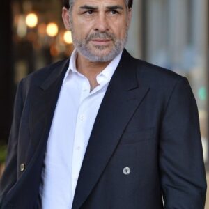 تصویر هنرمند Houshang Touzie